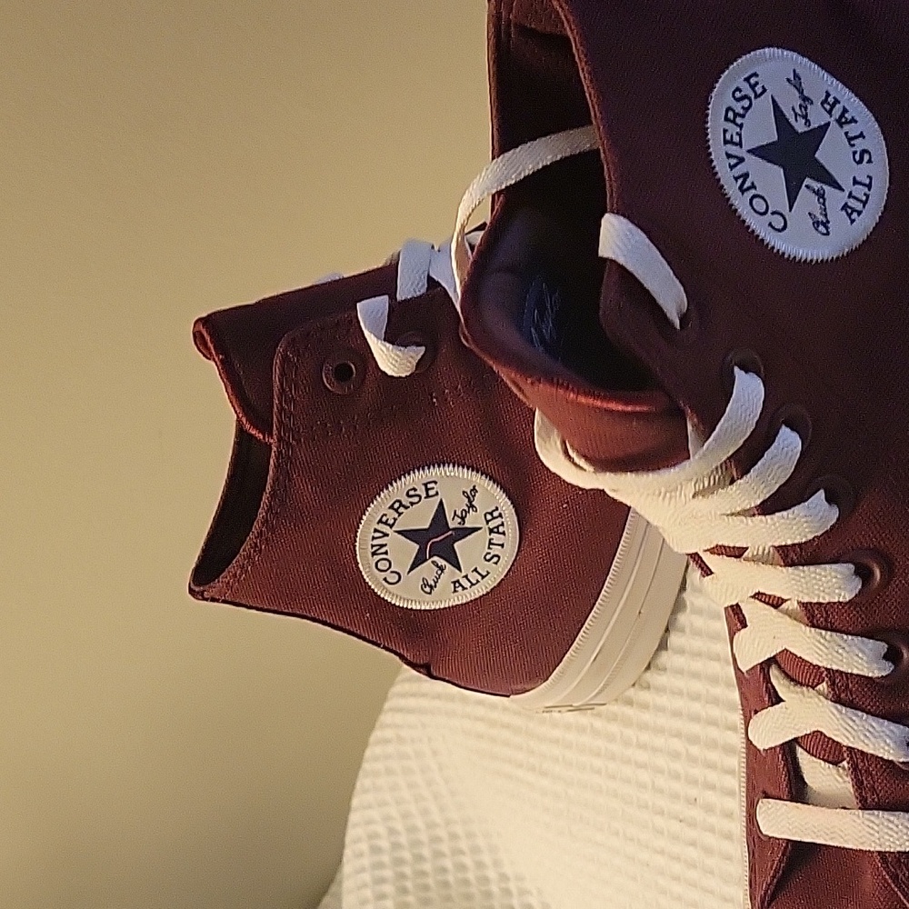 Burgundy High-Top Sneakers - Picture 2 of 3